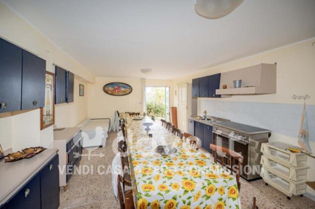 Villa di 160 m² con 4 locali e box auto doppio in vendita a Messina - Foto 6