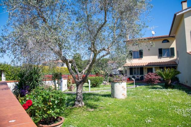 Villa in vendita a San Giuliano Terme 190 mq Rif: 1422160