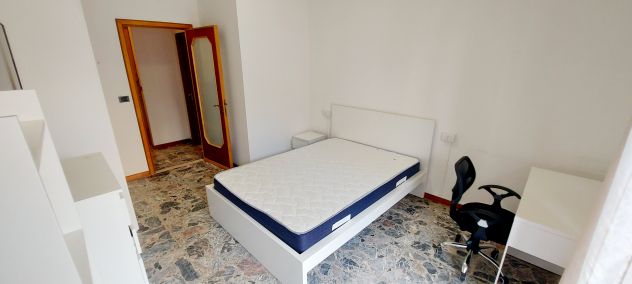AFFITTASI STANZA SINGOLA MATRIMONIALE RISTRUTTURATA ZONA OSPEDALE - Foto 5