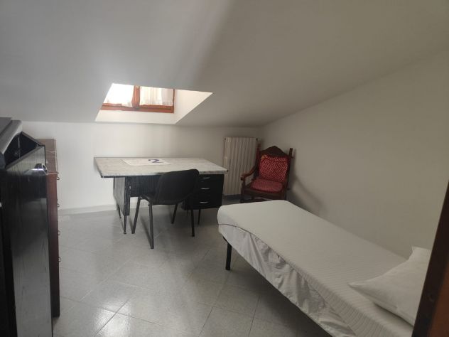 CAMERE SINGOLE E POSTI LETTO ZONA BORGATA LESNA DA 300 euro - Foto 2
