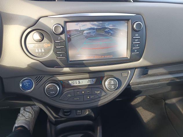 TOYOTA YARIS 5p 1.5h ACTIVE 54 KW - Foto 8