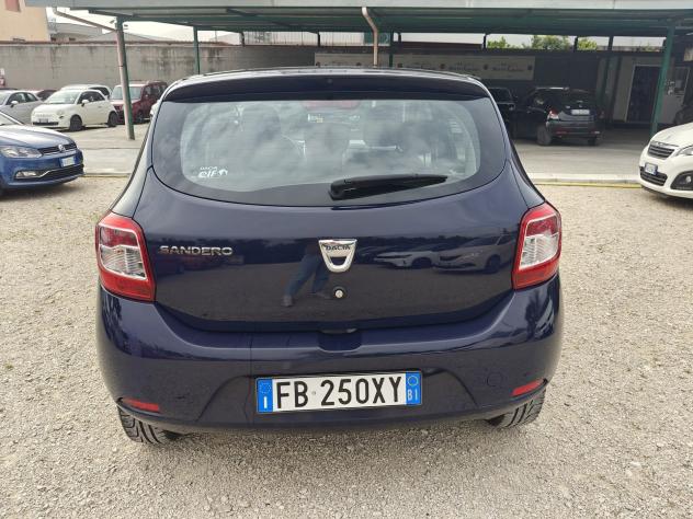 Dacia Sandero 1.5 dCi 75cv S&S Laureate NAVI - Foto 3