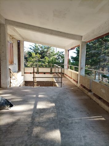 casa singola CON TERRENO EDIFICABILE - Foto 3