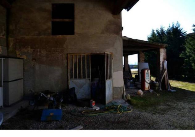 Immobile in asta di 671 m² con più di 5 locali in vendita a Incisa Scapaccino - Foto 8