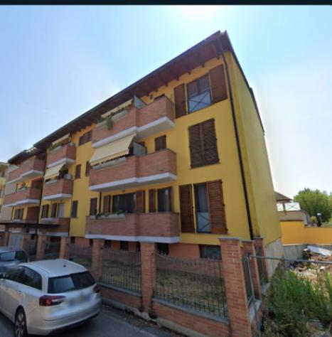 Immobile in asta di 234 m², box auto in vendita a Vermezzo con Zelo