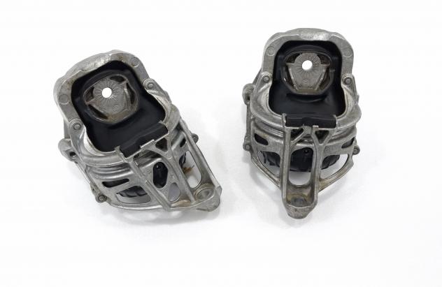 SUPPORTI MOTORE AUDI Q5 Serie (FYB) 4M0199371M DEUB Diesel 2000 (17)
