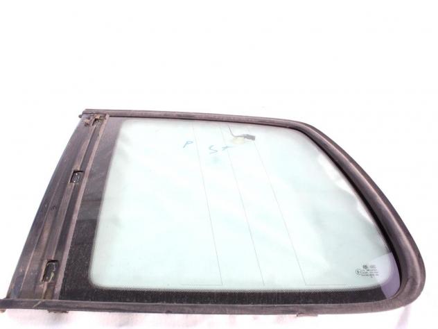 1T0845041 VETRO FISSO PARAFANGO POSTERIORE SINISTRO VOLKSWAGEN TOURAN 1.9 D 77KW 6M 5P (2007) RICAMBIO USATO