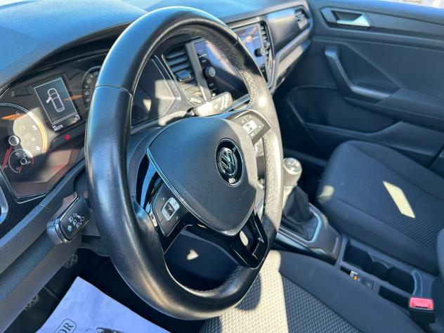 Volkswagen T-Roc 1.0 TSI 115 CV - Foto 8