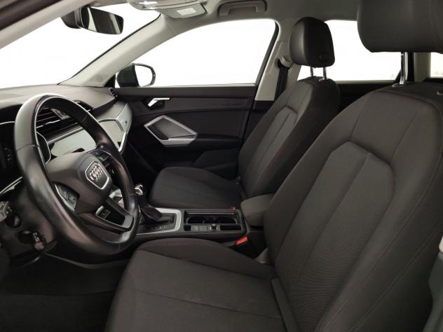 Audi Q3 2.0 35 TDI S Tronic Business Advanced - Foto 7