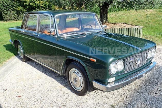 Lancia Fulvia GT 1967 | Verde con Interni Biscotto Targhe nere Libretto Originale a pagine. - Foto 10