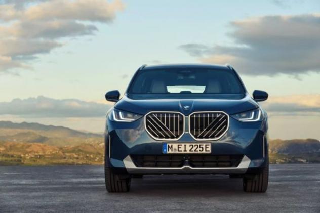 BMW X3 xDrive30e rif. 24050343 - Foto 3