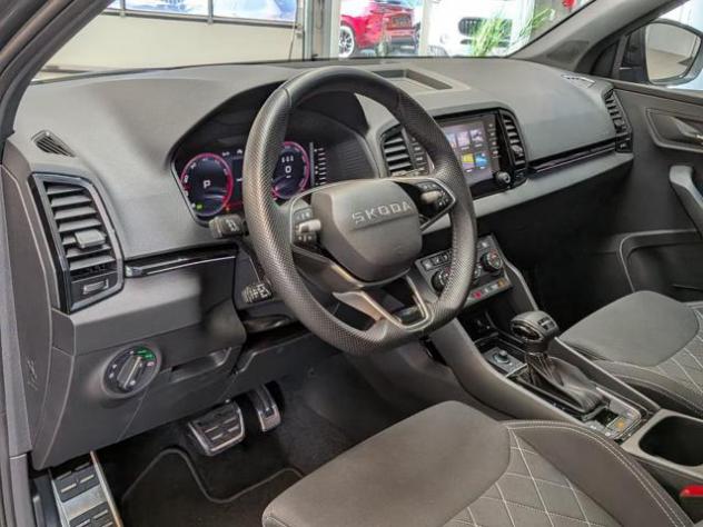 SKODA Karoq 1.5 TSI DSG Sportline rif. 24084395 - Foto 10