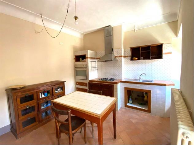 V000440 - CASA ANTICA CON TERRAZZO E CANTINA - Foto 6