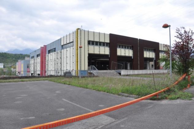 Immobile in asta di 1583 m² in vendita a Ponte nelle Alpi