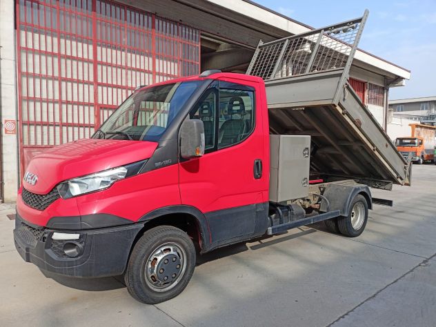 IVECO DAILY 35C13 QUAD TOR con cassone ribaltabile posteriore