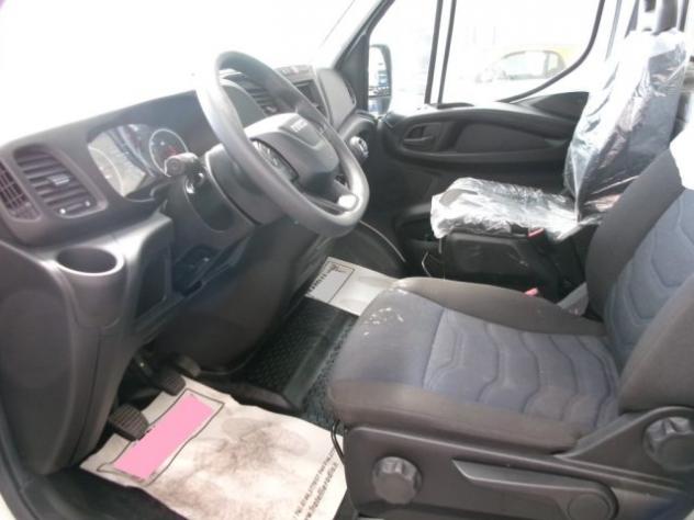 IVECO DAILY 35S14 2.3JTD 140CV EURO6 rif. 22407858 - Foto 5