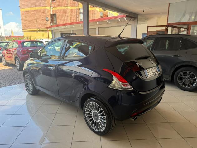 LANCIA YPSILON 1.3 DIESEL DEL NORD ITA 2016 - Foto 5