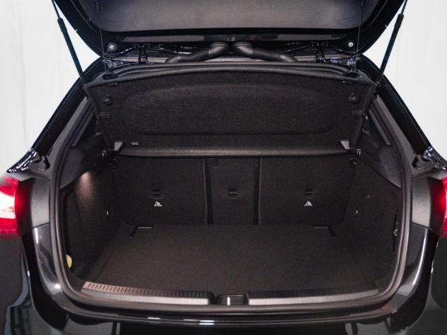 Mercedes-Benz Classe A W177 NUOVA A 180 d Automatic - Foto 6