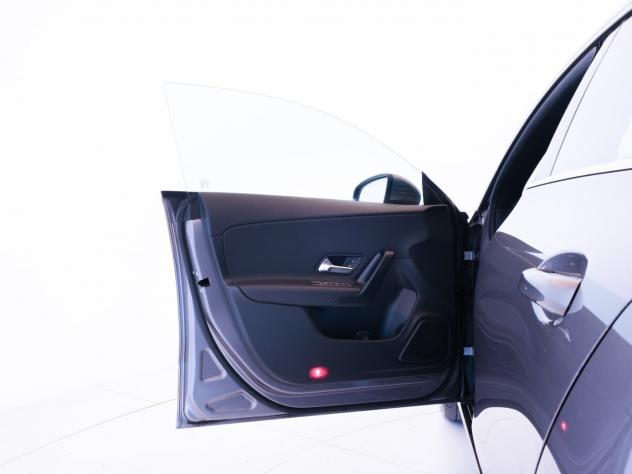 Mercedes-benz CLA 180 d Automatic Shooting Brake Business - Foto 8