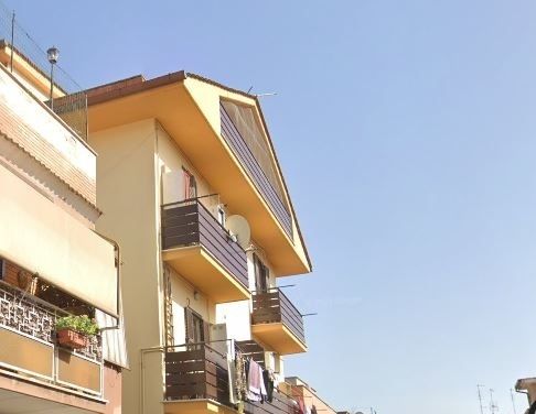 Guidonia, appartamento in vendita
