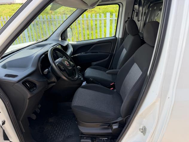 Fiat Doblo Dobl1.6 MJT 120CV S&S PL-TN Cargo Maxi Easy - Foto 5