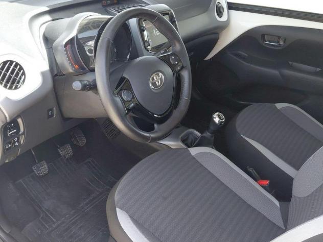 Toyota Aygo 5p 1.0 x-fun 72cv - Foto 7
