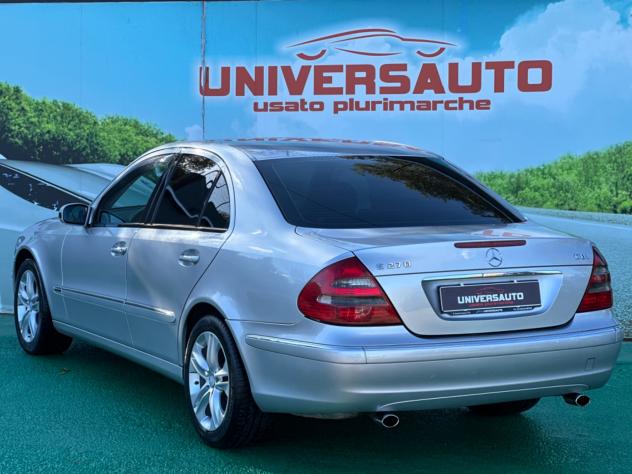 Mercedes-Benz E270 CDI 177cv aut. Elegance 2002 - Foto 4