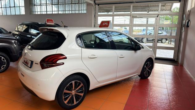 Peugeot 208 PureTech 82 3p. GPL Allure - Foto 5
