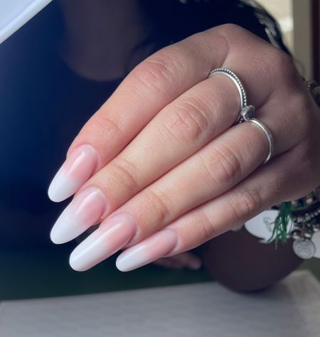 Estetica Mani: Ricostruzione, Gel e Semipermanente - Trento 💅✨ - Foto 4 Tel:3420109142