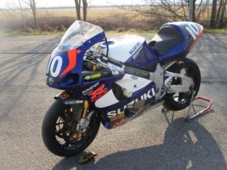 SUZUKI GSX R 750 (1994 - 03) SRAD ENDURANCE 1997 rif. 9009951