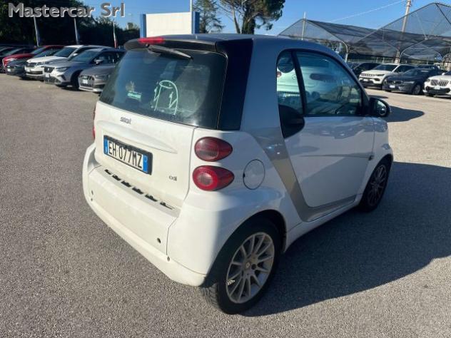 SMART ForTwo Fortwo II 2007 0.8 cdi Passion 54cv FL tg. EH077MZ rif. 24100263 - Foto 5
