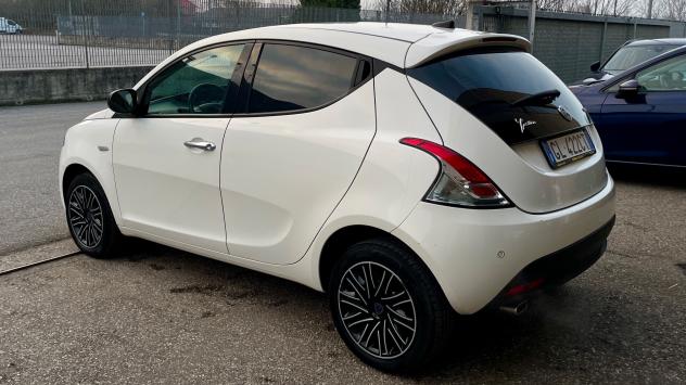 LANCIA 1.0 FIREFLY HYBRID 5P 69CV - CARPLAY, NEOPATENTATI - Foto 4