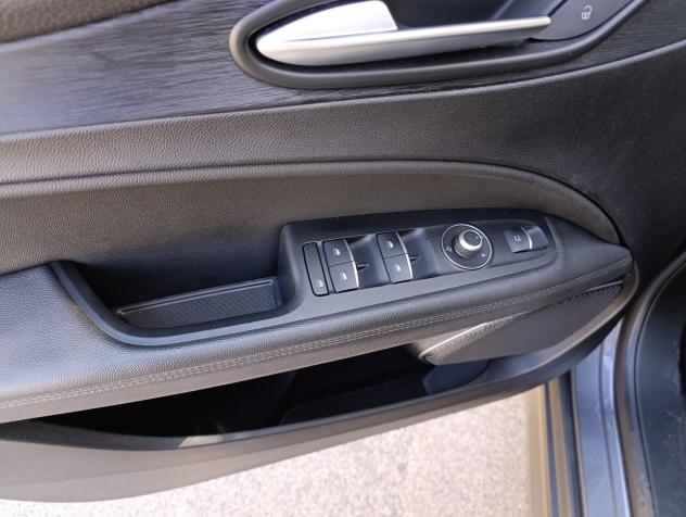 Alfa Romeo Stelvio 2.2 Turbodiesel 190 CV AT8 Q4 Business"accetto permuta" - Foto 10