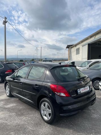 Peugeot 207 - Foto 3