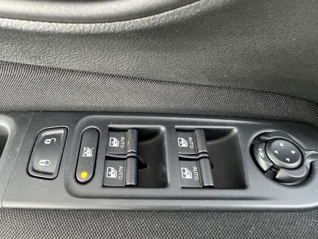 Jeep Renegade 1.6 Mjt 120 CV Business - Foto 7