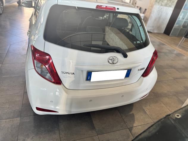 Toyota Yaris 1.0 5 porte Active GPL - Foto 3