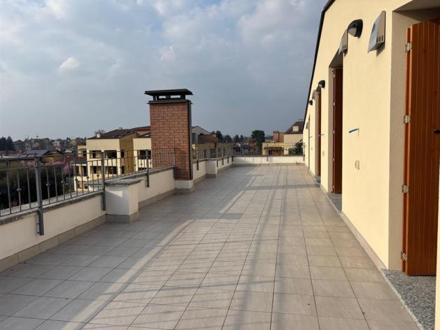 Biassono - Attico di pregio al 4° piano con terrazzo panoramico di 70 m² - Foto 13