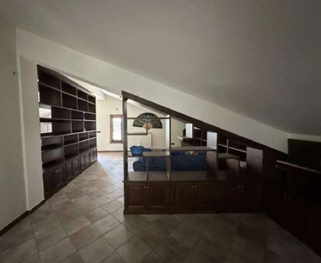 Immobile in asta di 230 m² con più di 5 locali e box auto in vendita a Campobasso - Foto 10