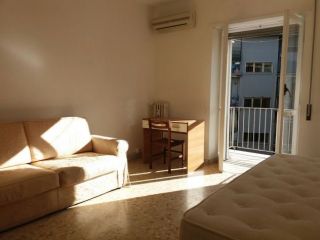 Camere singole STUDENTESSE canone concordato
