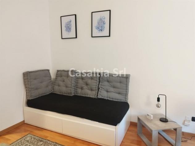 Trilocale arredato con terrazza e balcone in Via Savona - Foto 8
