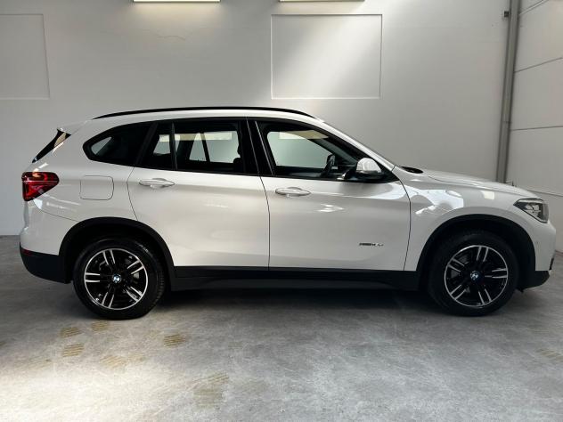 BMW X1 xDrive 18d - Foto 7