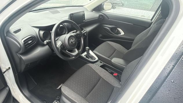 Toyota Yaris Cross 1.5H (116 CV) E-CVT Active - Foto 7
