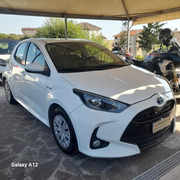 Toyota Yaris 1.5 Hybrid 5 porte OFFERTA !