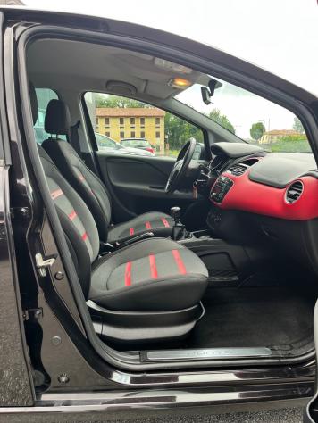 Fiat Punto Evo 1.4 Neopatentati - Foto 10