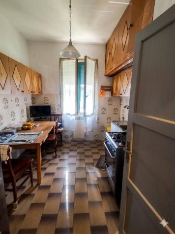 APPARTAMENTO di 4 vani e di 75 mq (FIRENZE) rif. AAJ325 - Foto 6