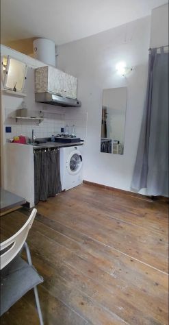 TOMBA DI NERONE MONOLOCALE ARREDATO CON CORTILE PRIVATO