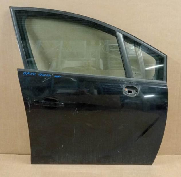 PORTA ANT. D. NERO MET. C/A. e S 999-U1297657 Carrozzeria  Lamierati esterni  Porte  Porta ant. dx. OPEL - MERIVA B - 01-06-2010 - 01-02-2018