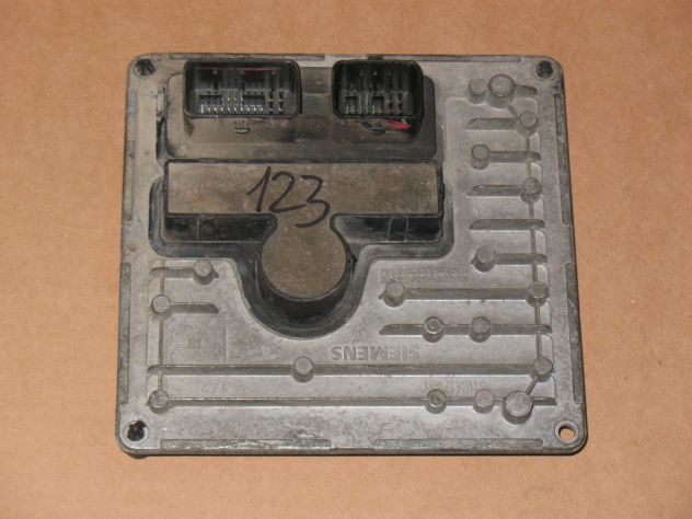 S118475202C ECU CAMBIO PEUGEOT CITROEN 1.4 SIM82 S118475202C 9658339280