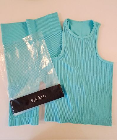 Completo sportivo da donna marca Risalti