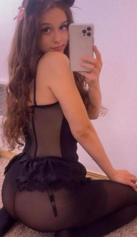 FANO- STUDENTESSA - CARLA❤️NEW ENTRY - MASSAGGI CORPO A CORPO EROTICO RILASSANTE & RELAX COMPLETO-FINALE DA BRIVIDO A TUA SCELTA❤ Tel:3299471041